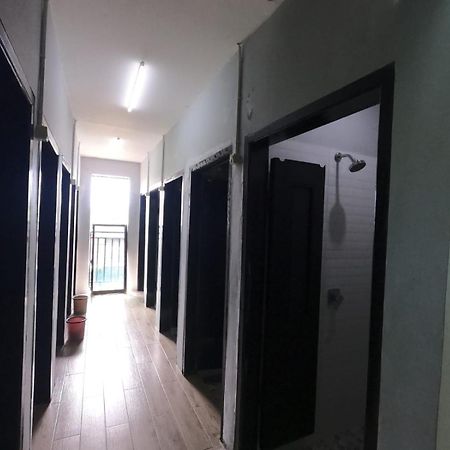 Innbox Hostel Sorong Zewnętrze zdjęcie