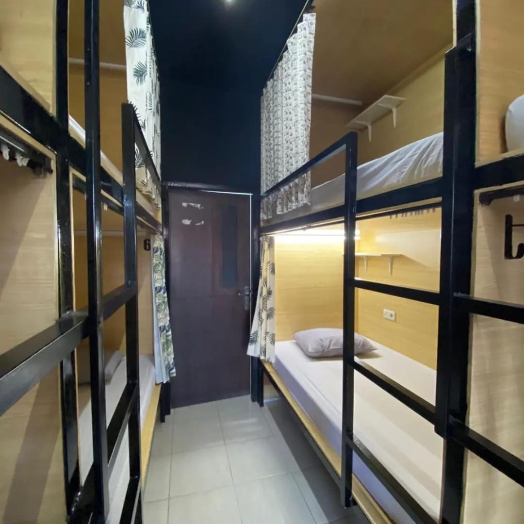 Innbox Hostel Sorong Zewnętrze zdjęcie