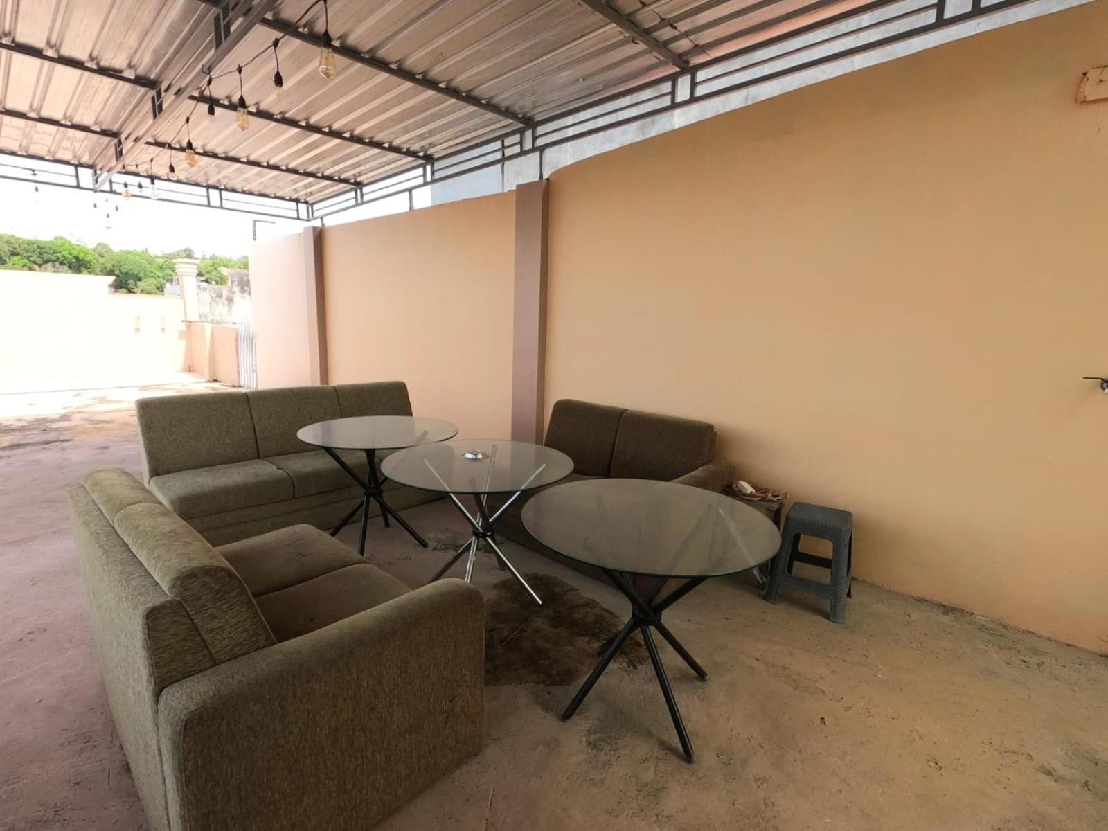 Innbox Hostel Sorong Zewnętrze zdjęcie