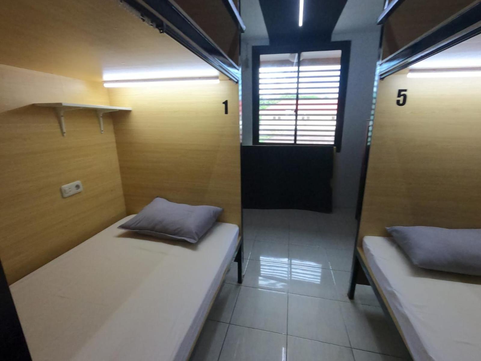 Innbox Hostel Sorong Zewnętrze zdjęcie